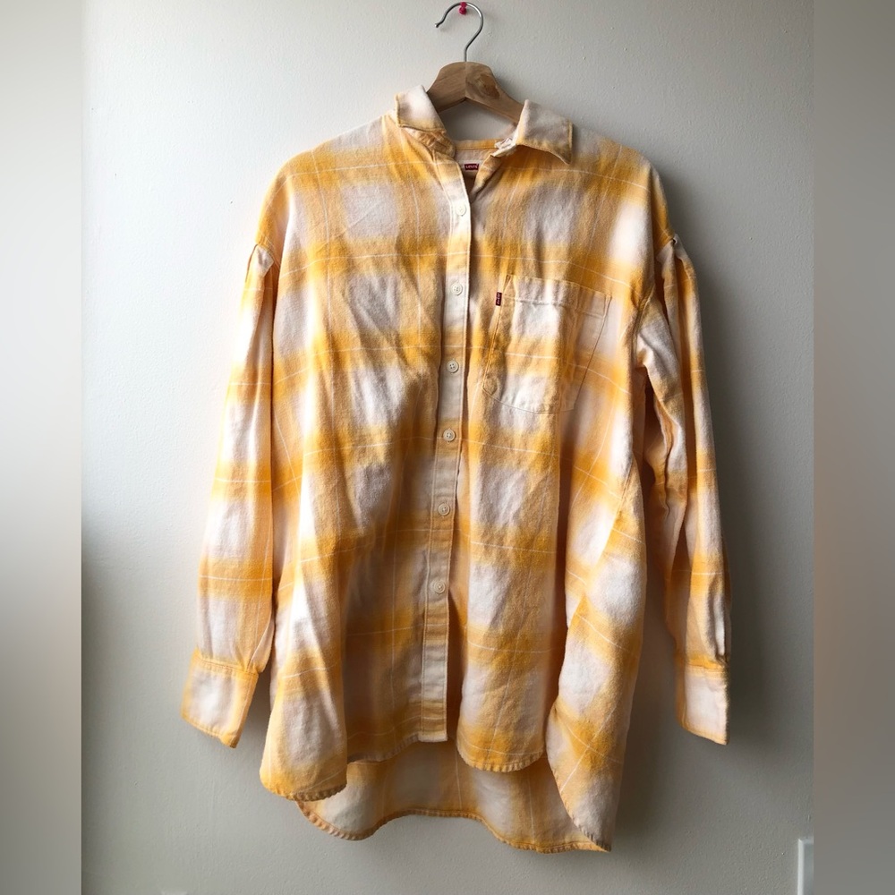 [M] Oversized LEVI’S Unisex Sunny Yellow Plaid Flannel Button Up Shirt